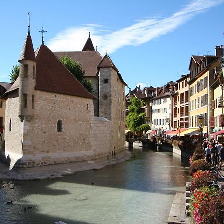 The Angel Apartment Annecy Exterior photo
